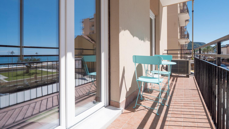 Exterior & Views 5, Babyaccommodation Family Experience II, Savona
