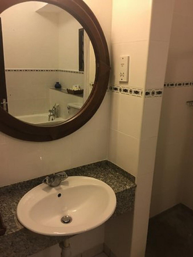 Bathroom 5, Voyager Beach Resort, Nyali