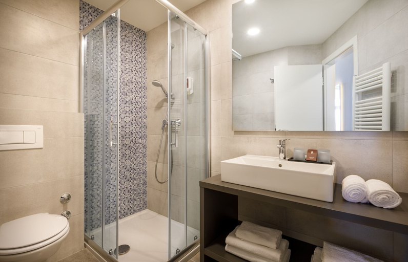 Bathroom 5, Remisens Hotel Albatros, Konavle