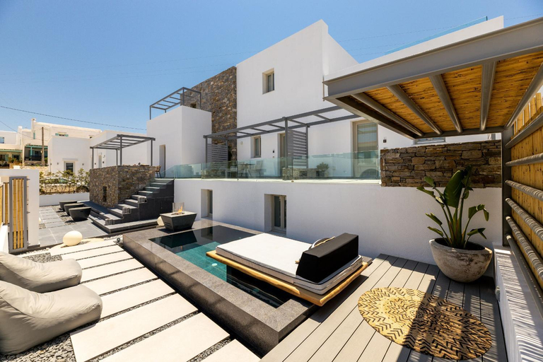 Others 2, Parion Opus - Adults Only, South Aegean
