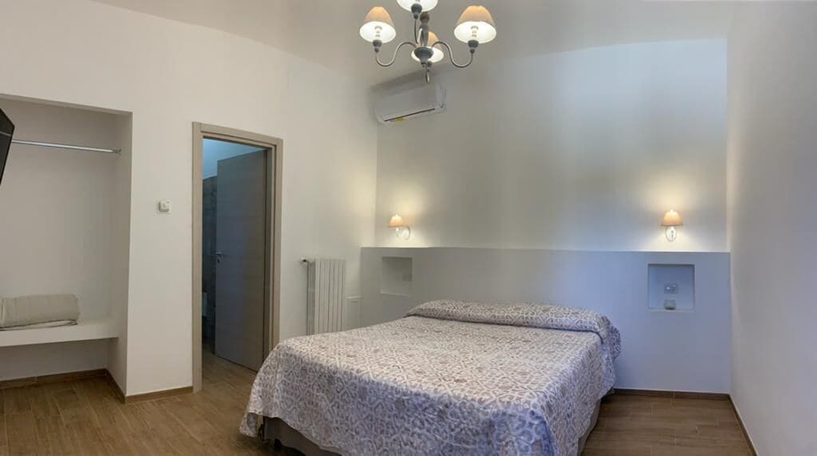 Bedroom 5, Tenuta Giannini, Bari