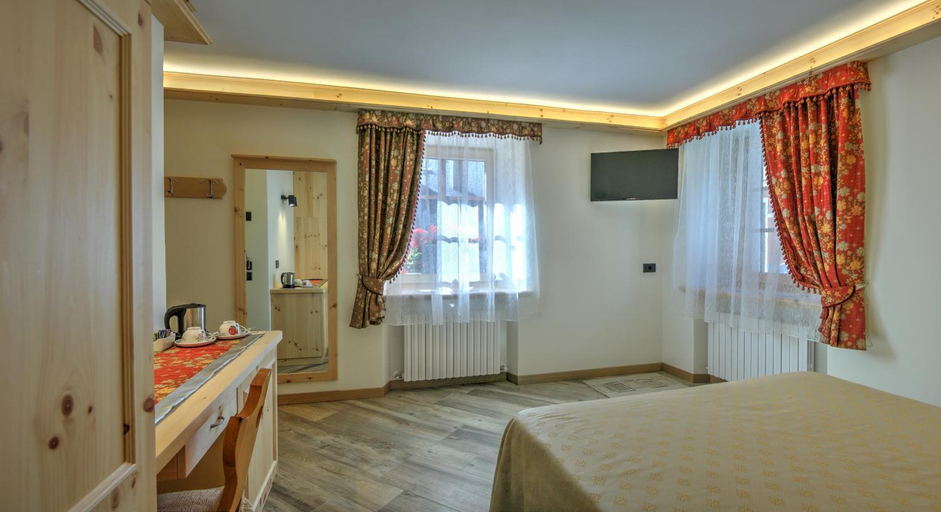 Bedroom 2, Hotel Federia, Sondrio