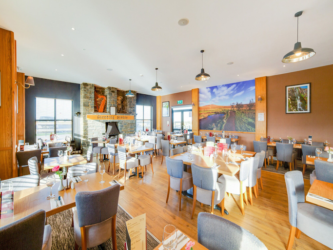 Food & Drinks 5, Standing Stones Lodge, Lisburn and Castlereagh