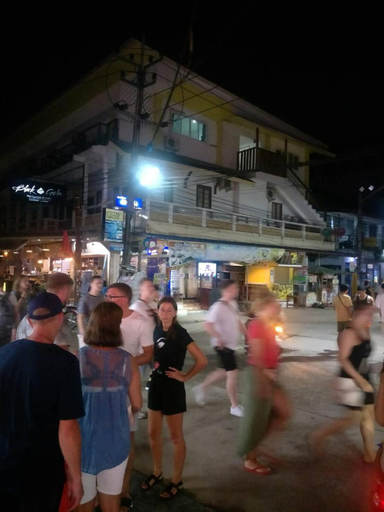 Food & Drinks 5, Pranee Amata Hotel, Ko Phangan