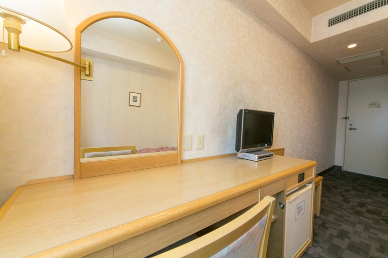 Bedroom 3, Kuwana Green Hotel (kuwana Ekimae), Kuwana