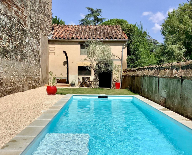 Exterior view, Suite Cote Hygge ALBI centre, Tarn