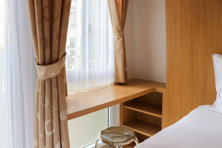 Bedroom 4, Simply Look Studio at Tokyo Riverside PIK 2 Apartment By Travelio, Tangerang