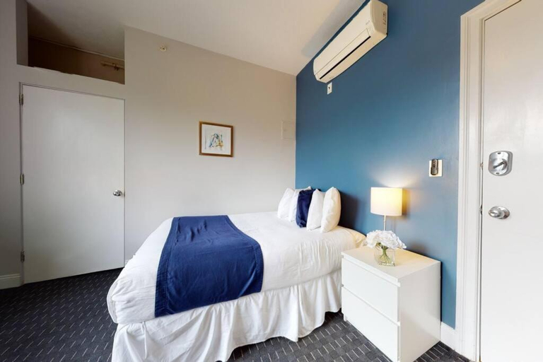 Bedroom 2, Charming Studio in Boston Brownstone, #44, Boston