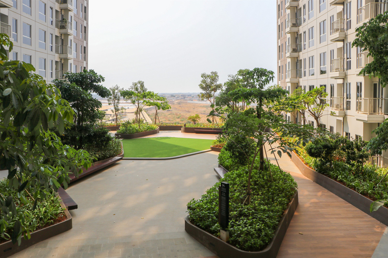 Others 3, Simply Look Studio at Tokyo Riverside PIK 2 Apartment By Travelio, Tangerang