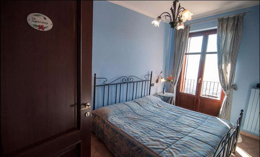 Bedroom 2, Agriturismo Al Brich Quadriple room with breakfast, Cuneo