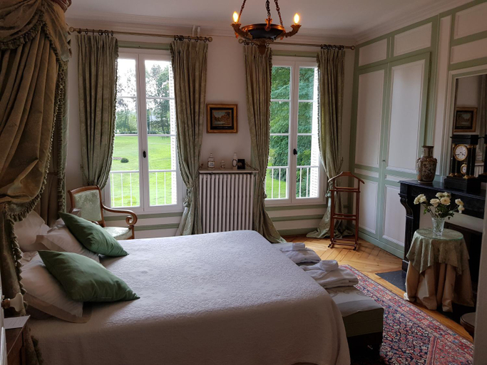 Others 4, Chateau de Cleuville, Seine-Maritime