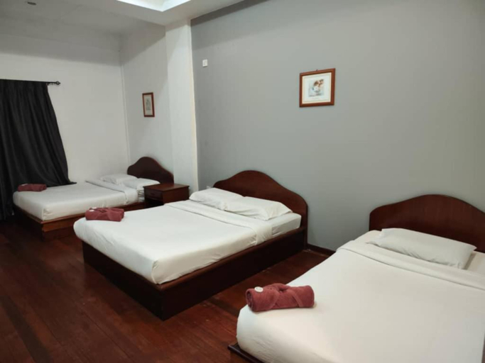 Bedroom 2, Fairy Garden Resort, Ranau