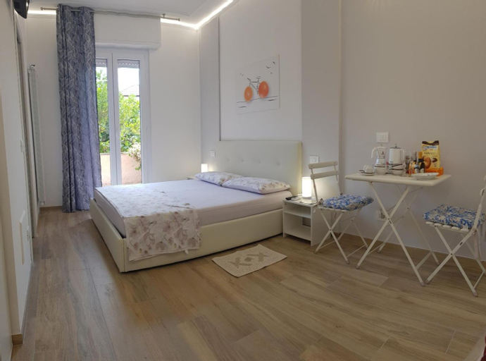 Others 5, Borgo and Bike, Savona