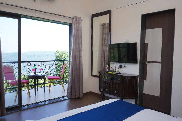 Bedroom 3, Bulverton Valley Villa, Satara
