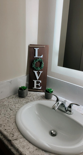 Bathroom 4, Howard Johnson Hotel & Conference Center by Wyndham Salem, Roanoke