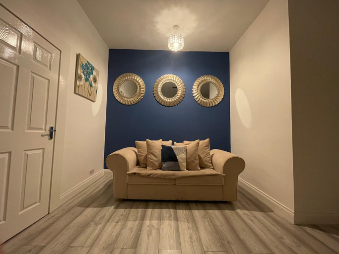 Others 4, HLA Holytown, North Lanarkshire