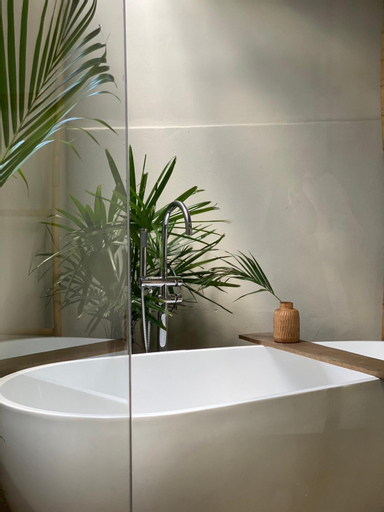 Bathroom 22