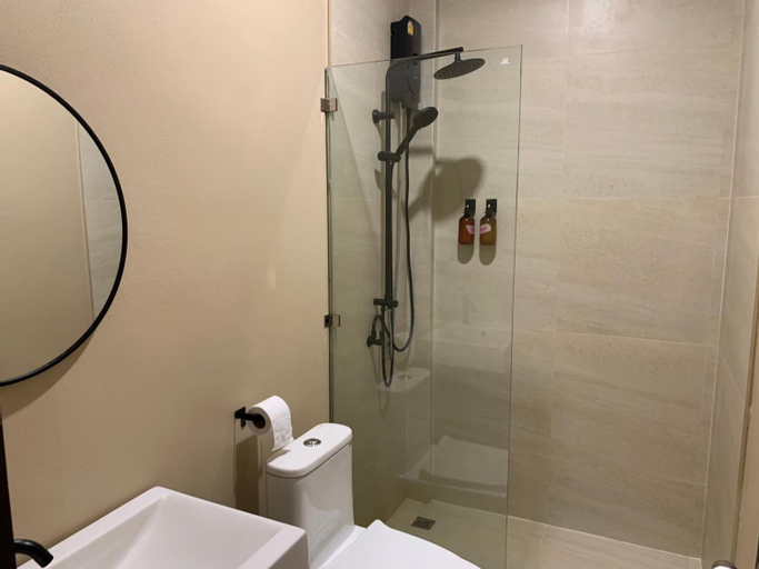 Bathroom 6