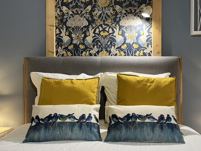 Bedroom 4, Les Bruyères, Charente