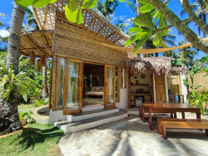 The Bamboo Houses - Tropical Garden & Empty Beach, General Luna