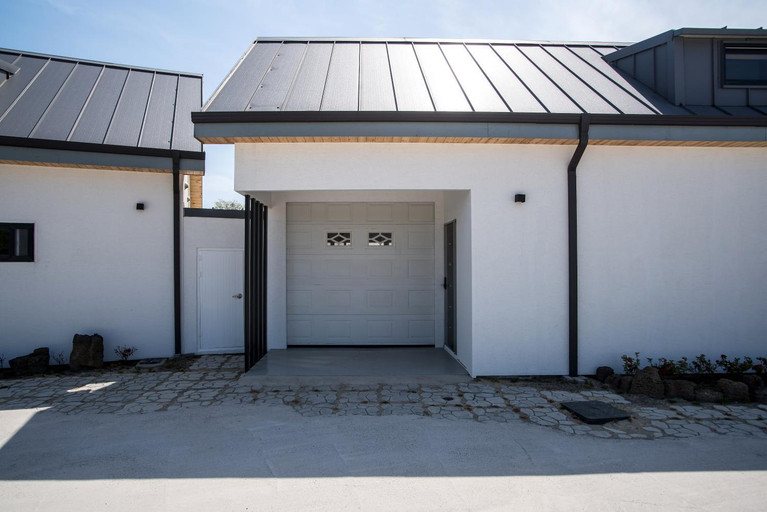 3, Built in Garage Jeju, Jeju