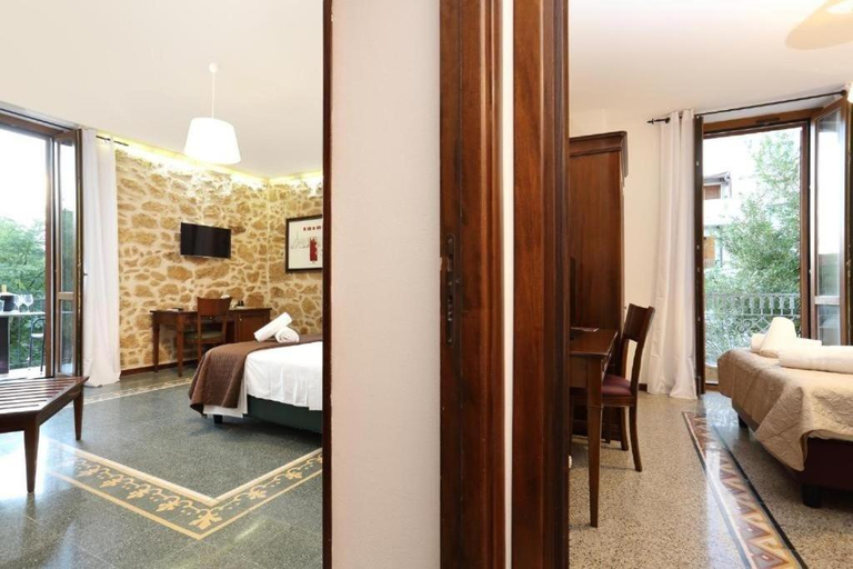 Bedroom 4, Double B - Maison De Charme, Sassari