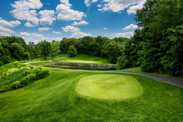 Legacy at Thousand Hills, Taney