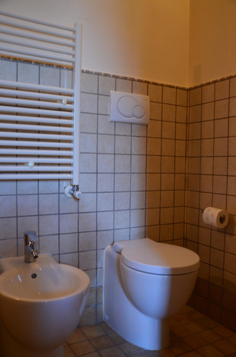 Others 4, La Buccetta B&B, Verona