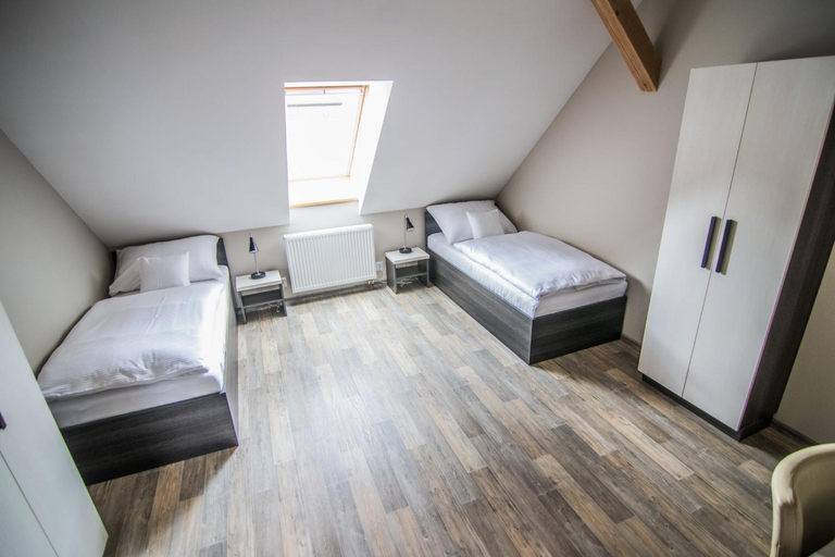 Others 4, Pension Viktorin, Nymburk