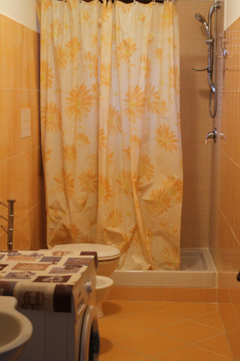 Bathroom 3, Villa Ginevra, Salerno