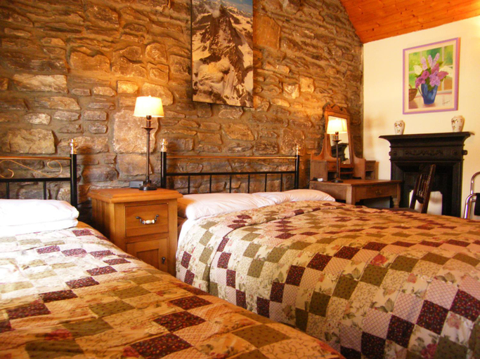 Others 3, Druid Cottage