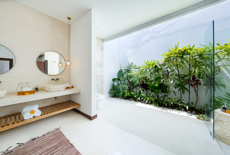 Villa Sorano Canggu by Nagisa Bali - Tap to explore photos