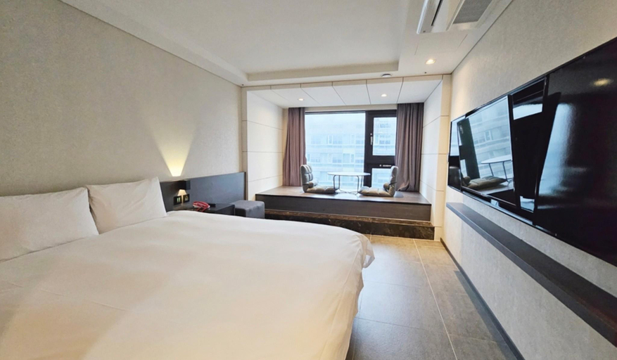 Bedroom 4, Air City Hotel Corp, Jeju