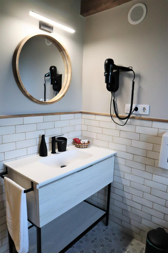 Bathroom 3, Eguen Goiko, Vizcaya
