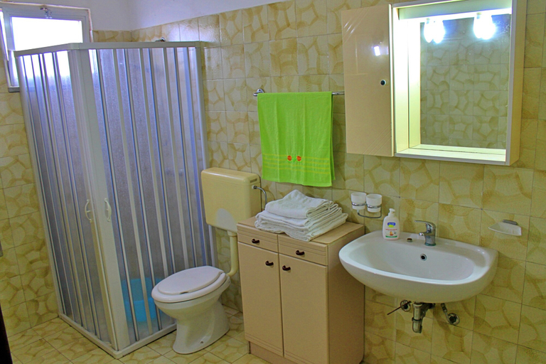 Bathroom, Villa MareBlu, Lecce