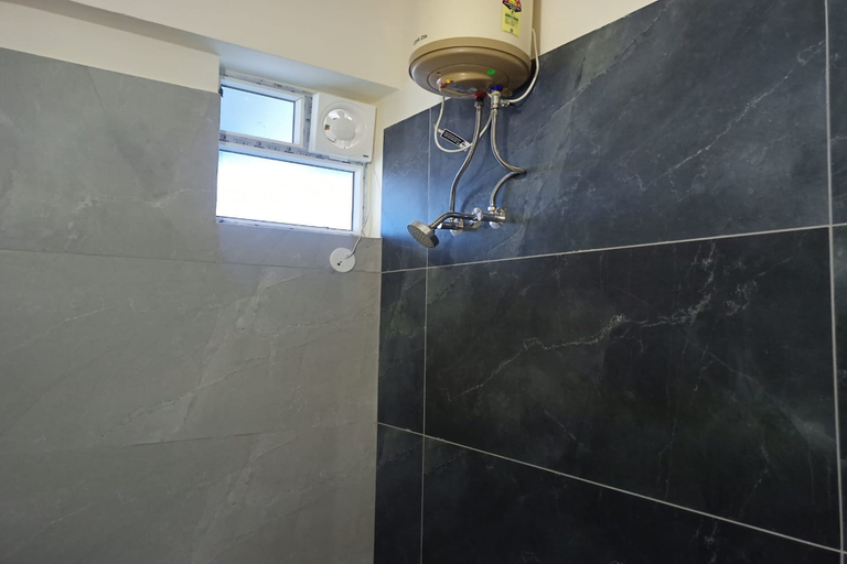 Bathroom 4, Dundi Mango Mist Resort, Tumkur