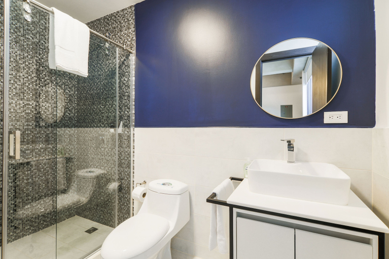 Bathroom 2, Vivo One Zona 1 Guatemala, ZONA 1