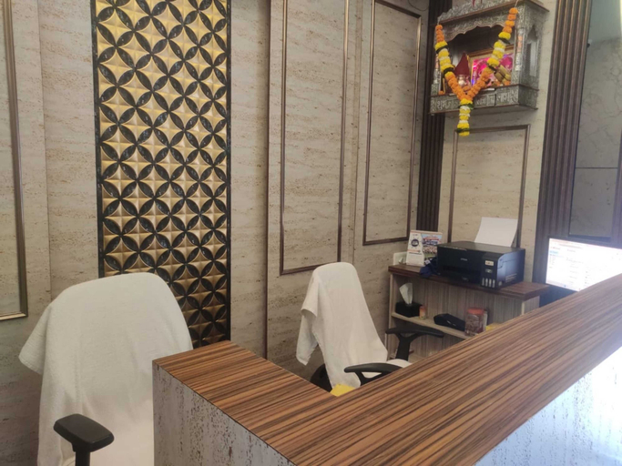 Sport & Beauty 4, Hotel Royal Inn, Mumbai Suburban