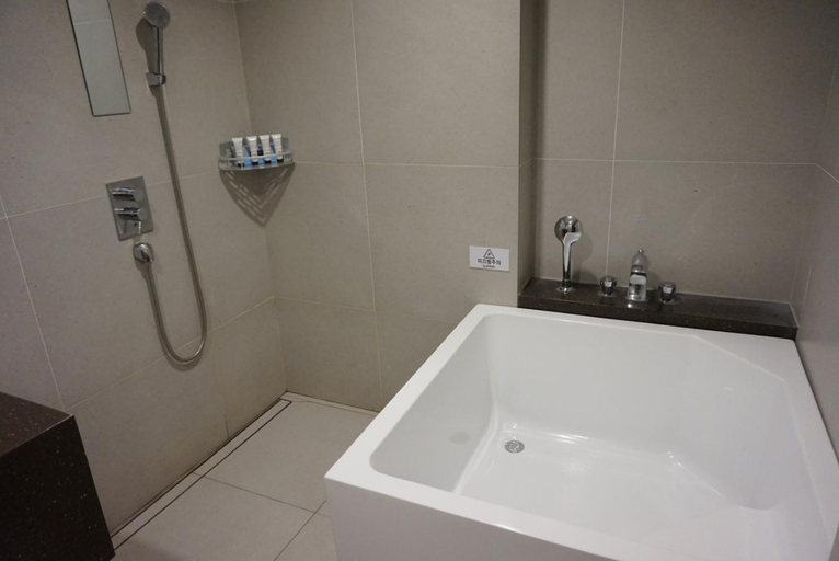 Bathroom 3