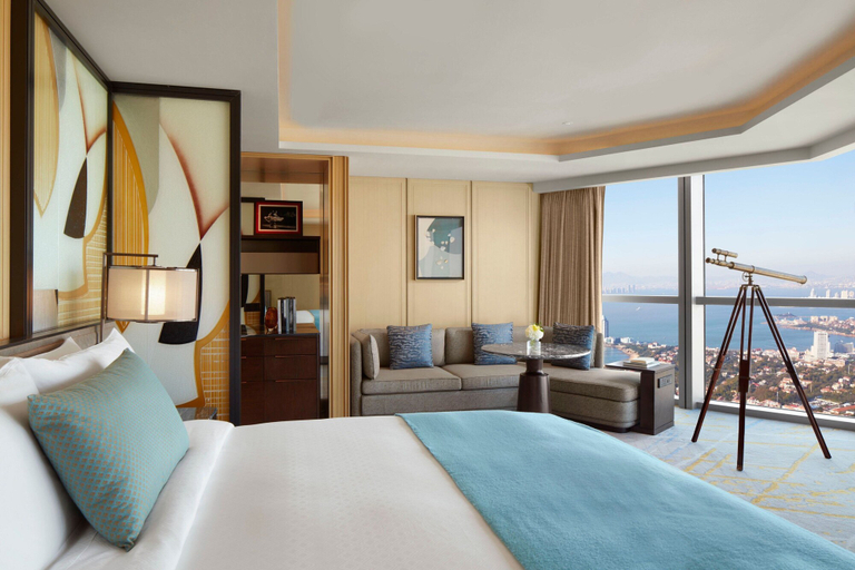 Bedroom 4, The St. Regis Qingdao, Qingdao