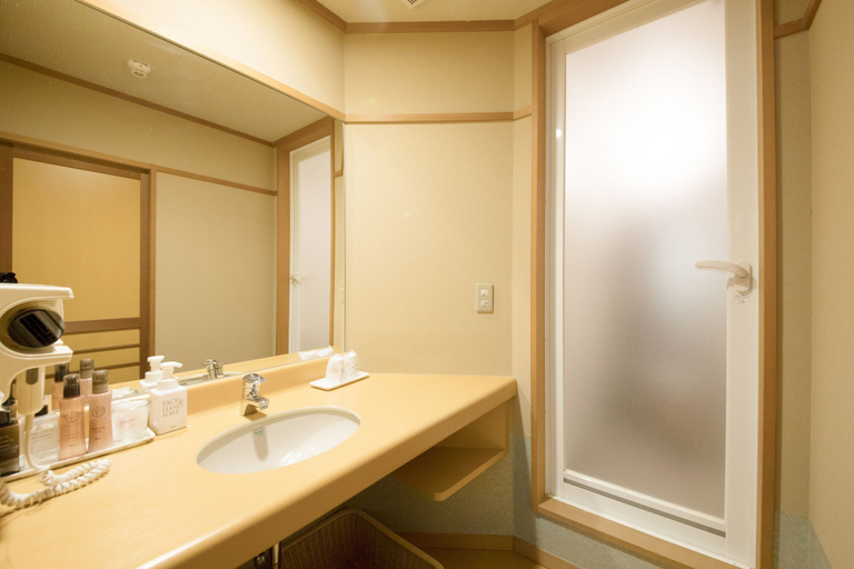 Bathroom 4, Hotel Keisui, Ōmachi