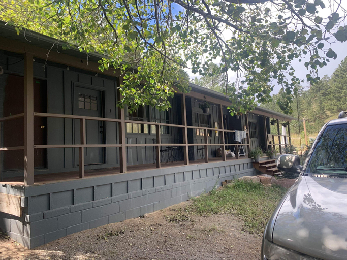 Ferncliff Lodge, Boulder