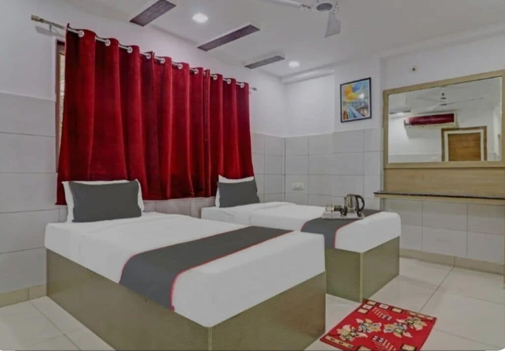 Bedroom 3, HOTEL ROYAL SUITES AND ROOMS, Hyderabad