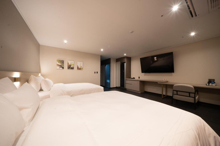 Bedroom 4, Gwangju Hanam Hotel Summit, Gwangsan