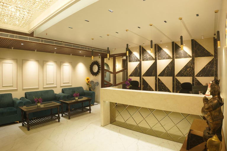 Public Area 3, The Pride, Purbi Singhbhum