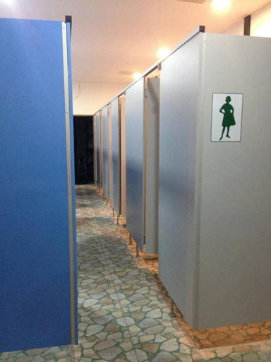 Bathroom 4, Seahorse Lipe Hostel, Muang Satun