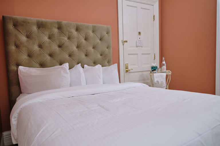Bedroom 3, The Inn on Ferry Street, Wayne