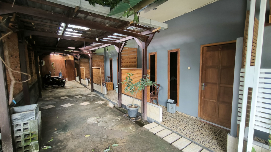 Exterior & Views 3, Pondok Kartini Jepara, Jepara