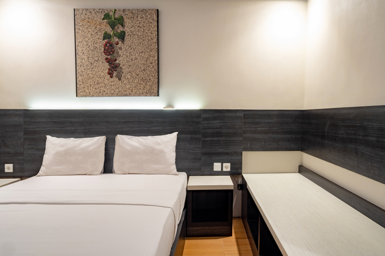 Bedroom 5, By The River Cottage with Private Warm Pool, Sleman