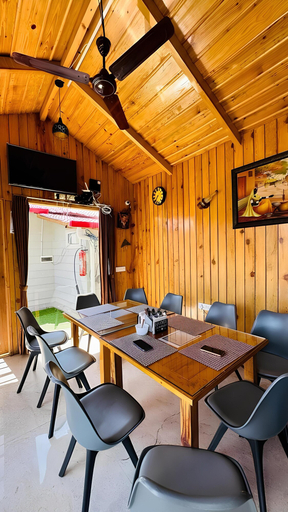 Food & Drinks, Ayu Villa, Nainital